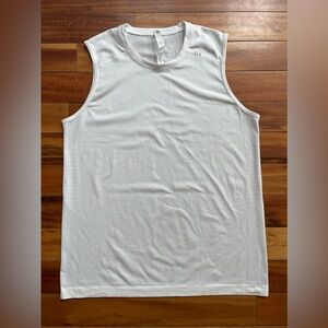New Lulu Sleeveless Tech Shirt